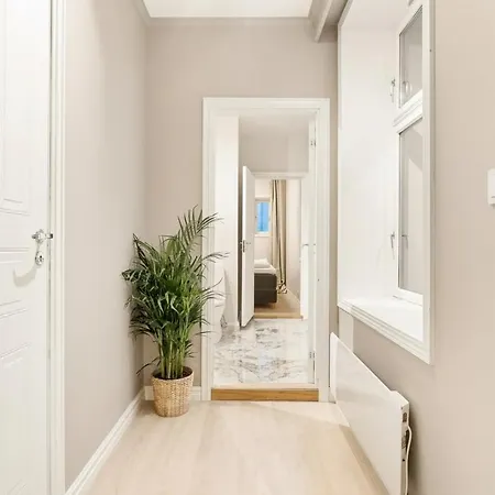 Апартаменты Modern