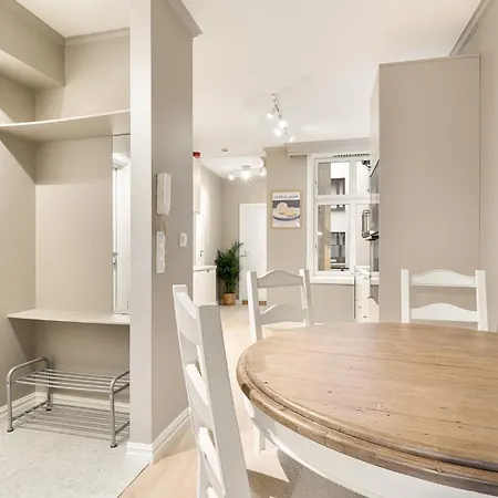 Modern Leilighet